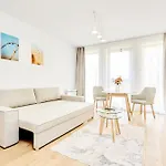 Azure - Cozy City Center Apartment With Balcony